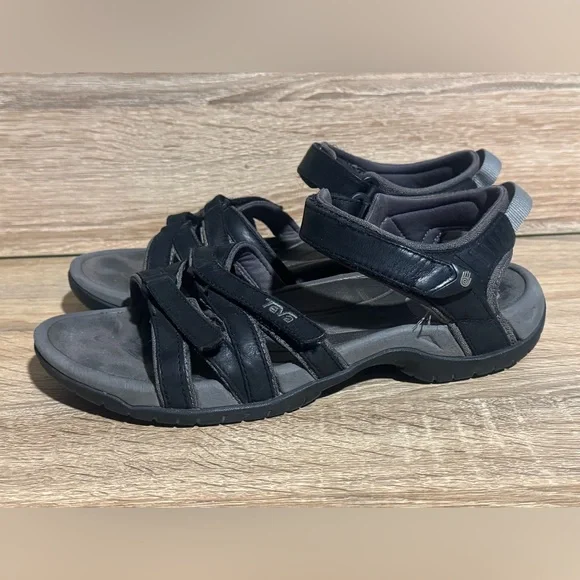 Teva Tirra Black leather Outdoor Hiking strap Sandals women’s size 8 - Picture 1 of 10